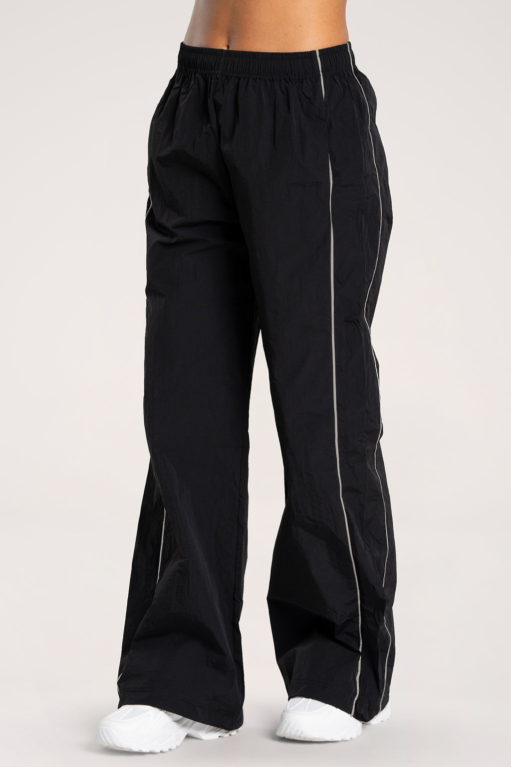 UN1FORM nylon nadrág black