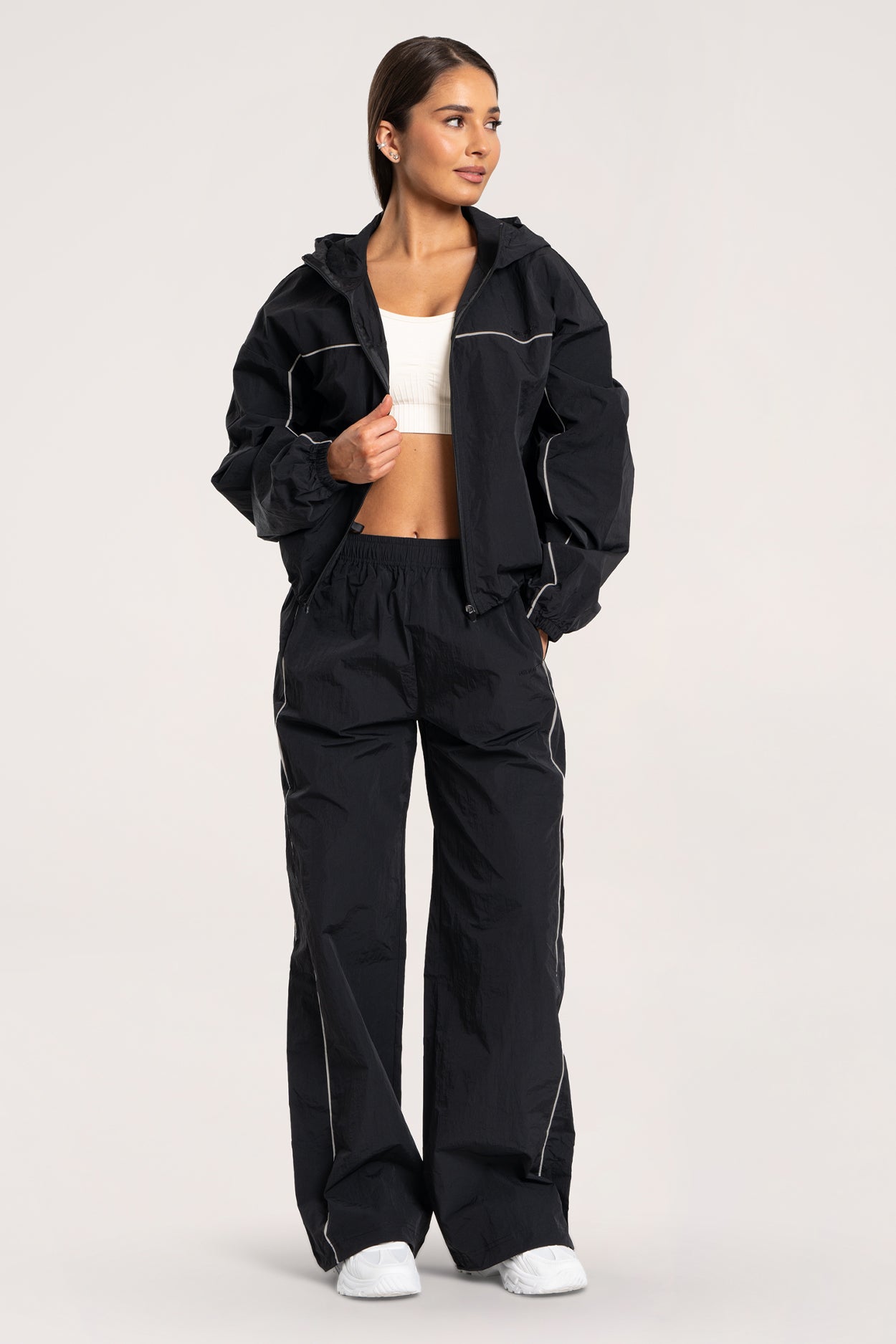 UN1FORM nylon felső black