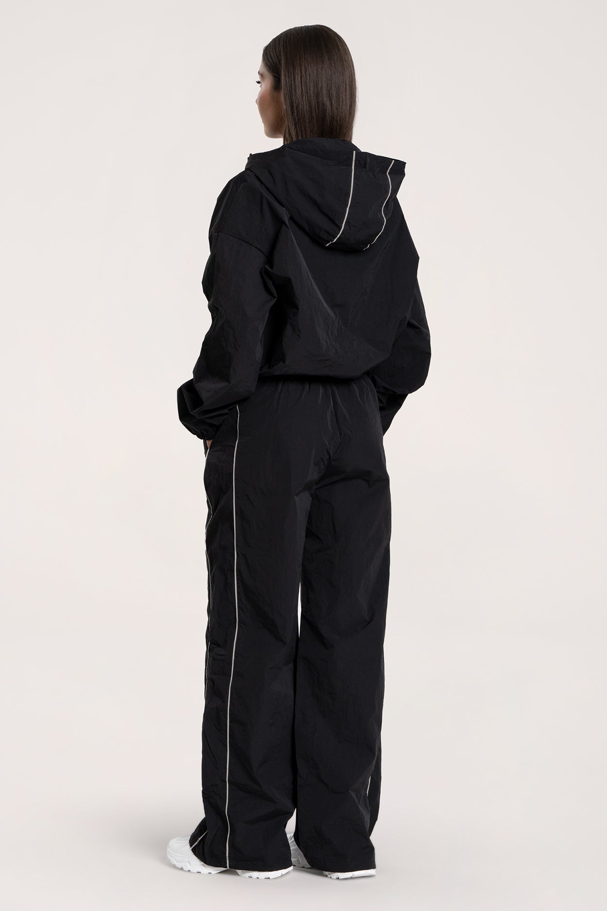UN1FORM nylon felső black