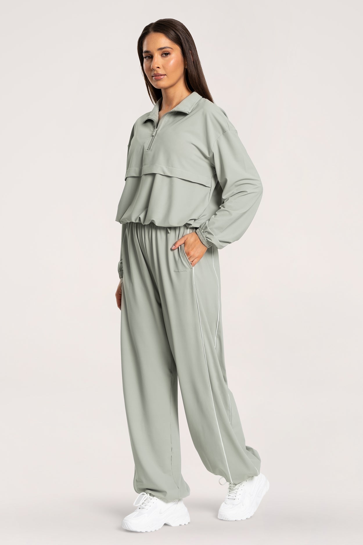 UN1FORM Slick nadrág olive grey