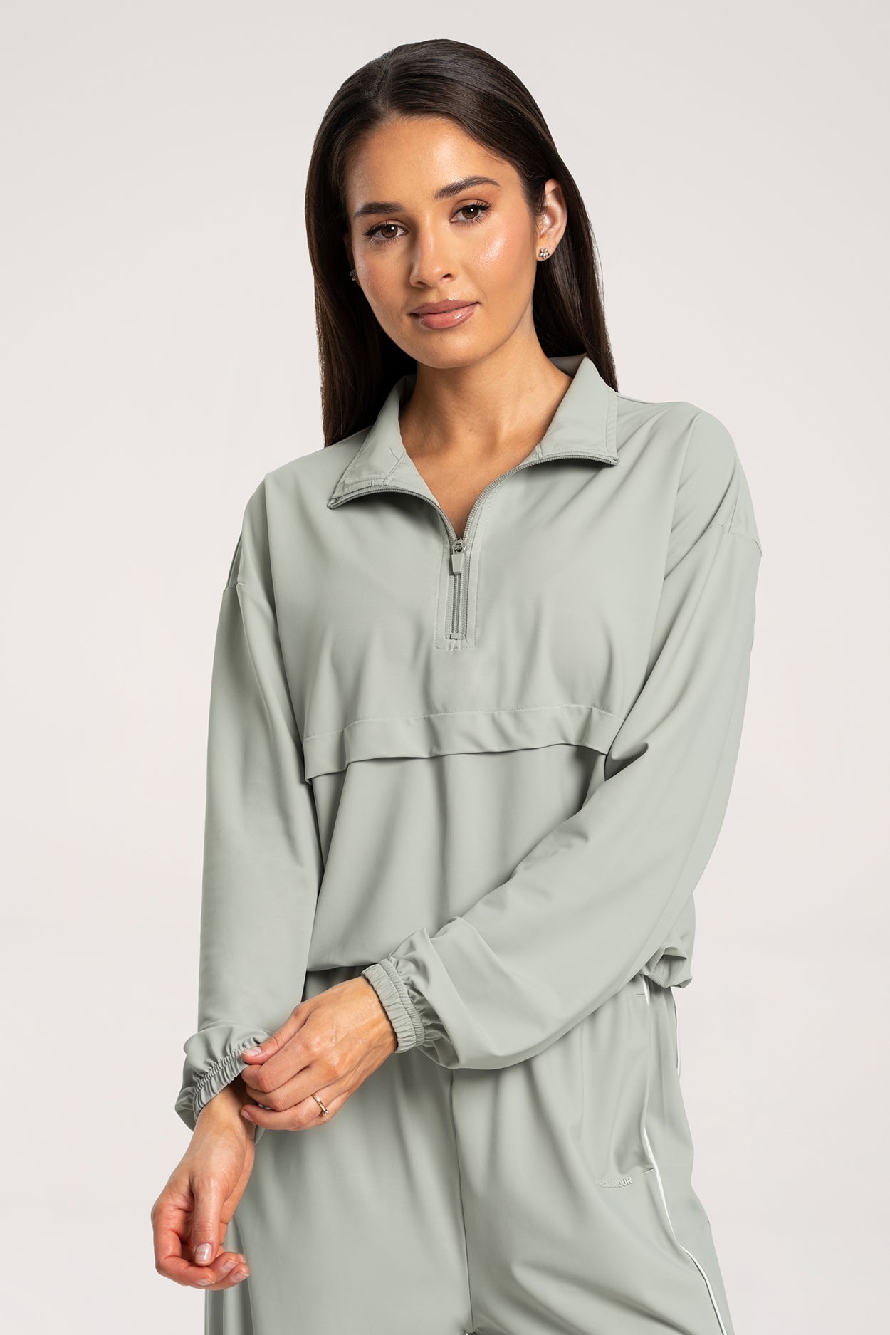 UN1FORM Slick felső olive grey
