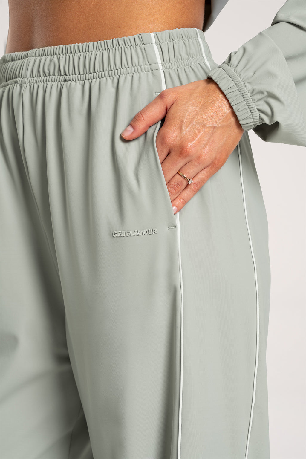 UN1FORM Slick nadrág olive grey