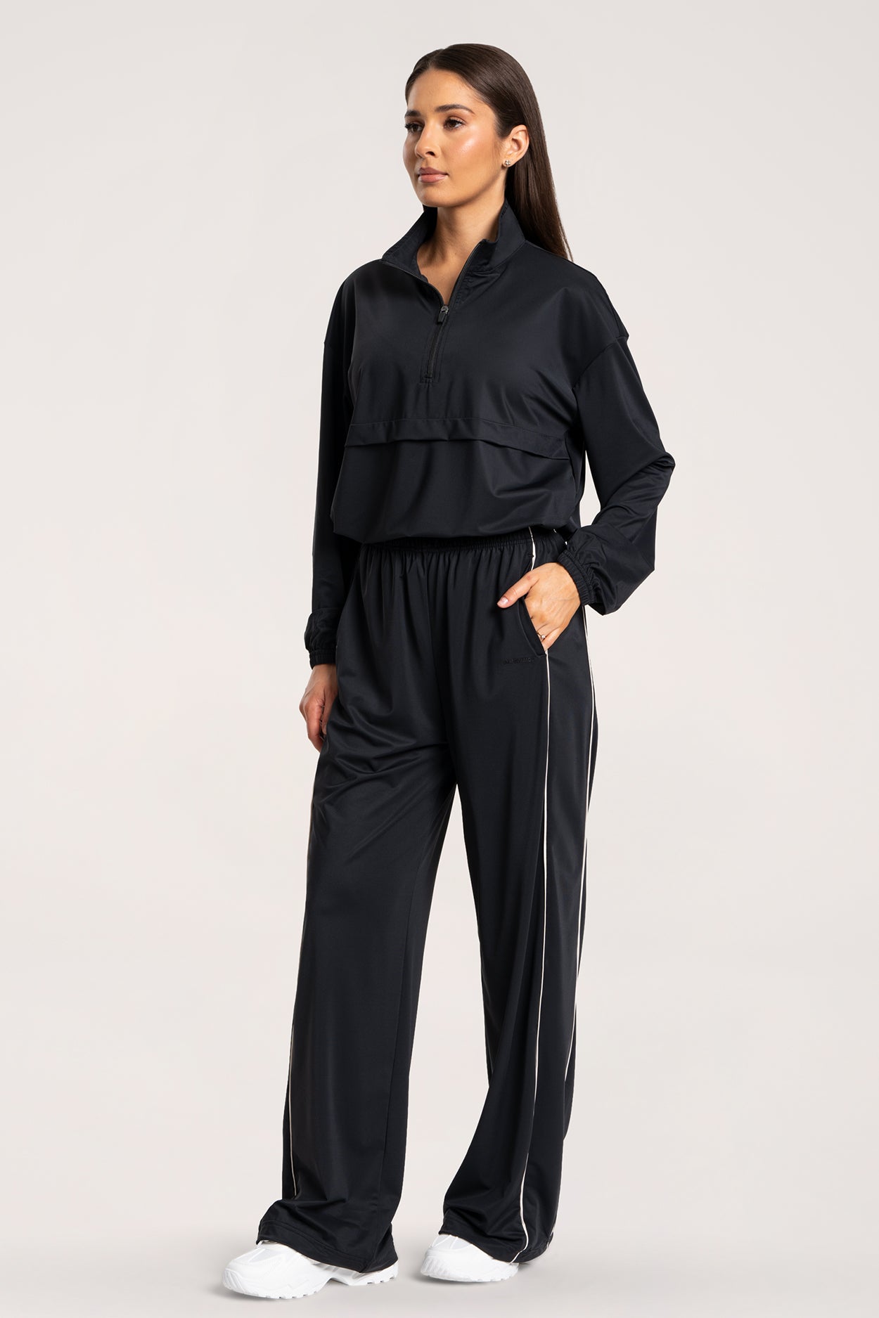 UN1FORM Slick felső black