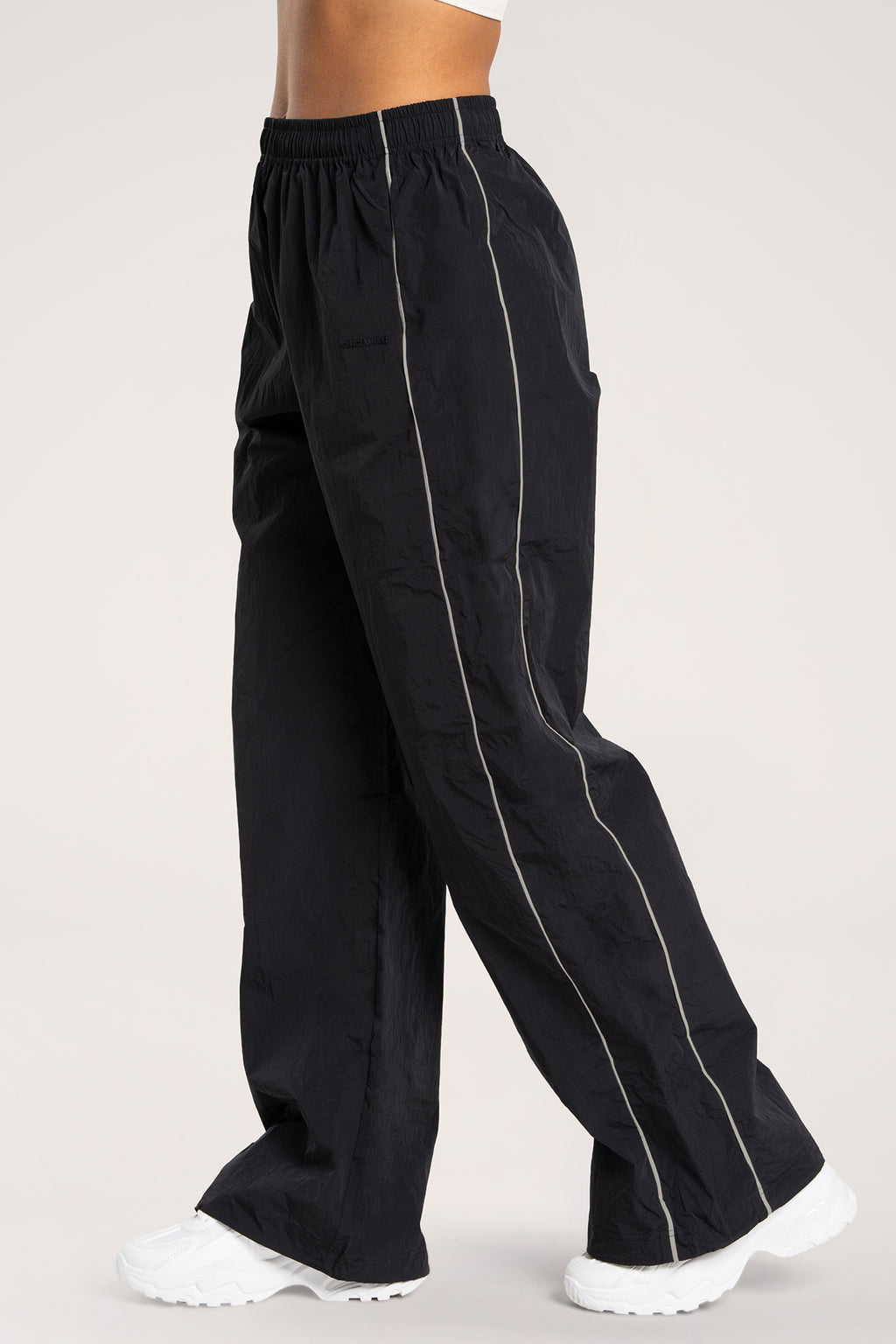 UN1FORM nylon nadrág black