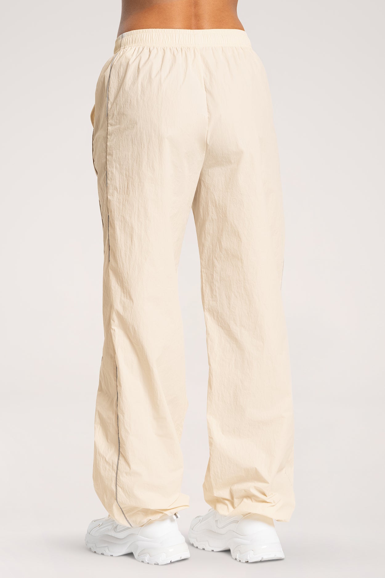UN1FORM nylon nadrág vanilla