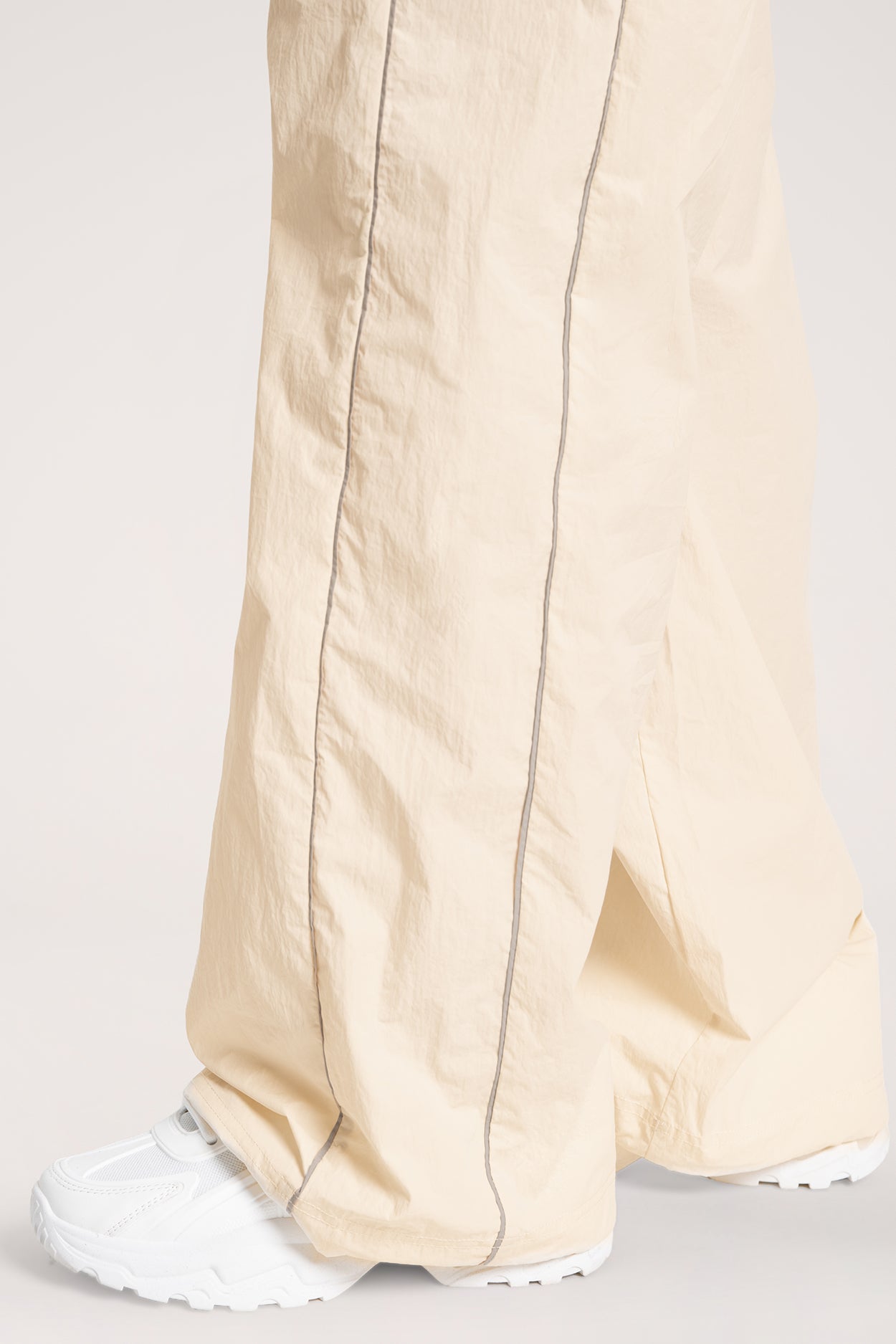 UN1FORM nylon nadrág vanilla