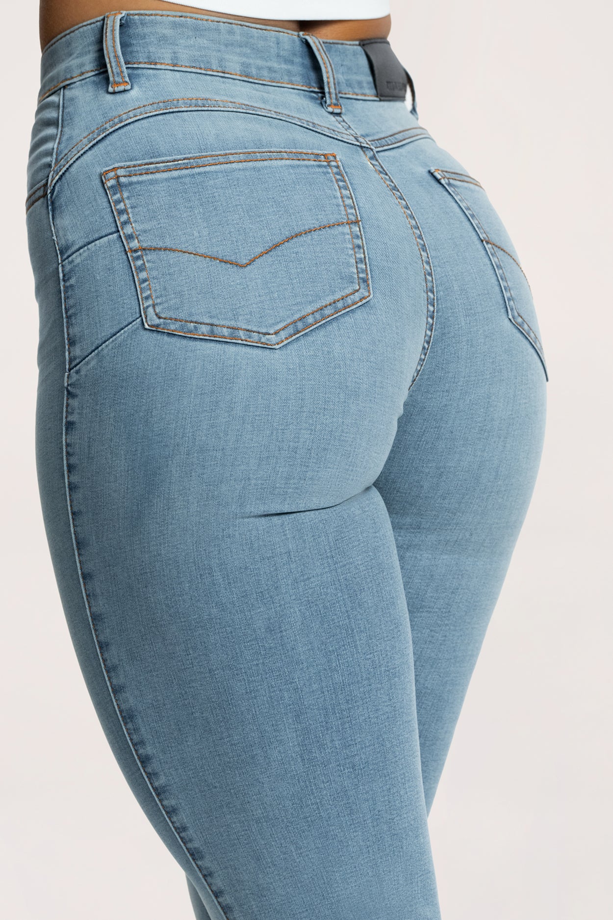 Perfect slim bő szárú farmer light blue