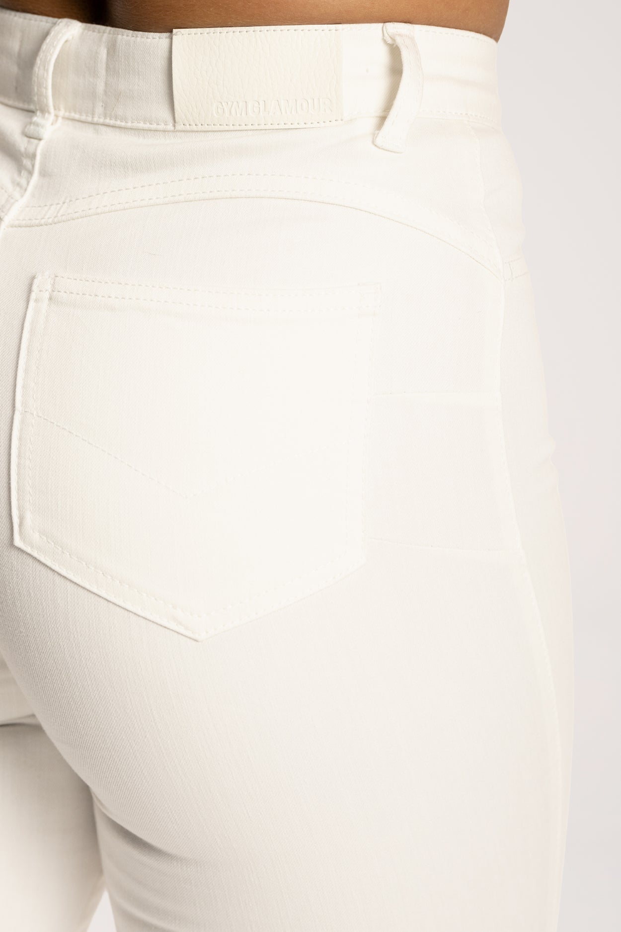 Perfect slim bő szárú farmer off white