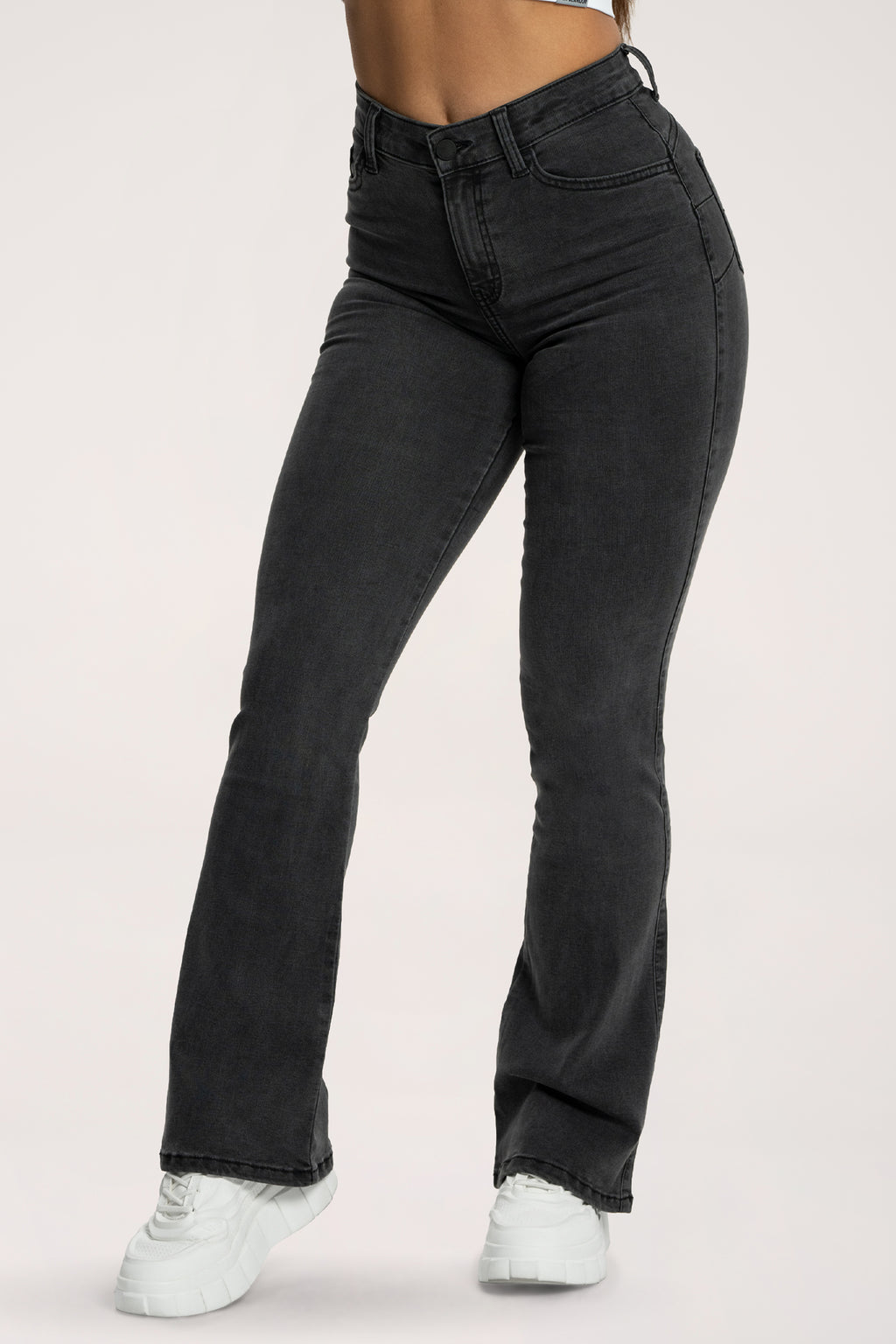 Perfect slim bő szárú farmer black