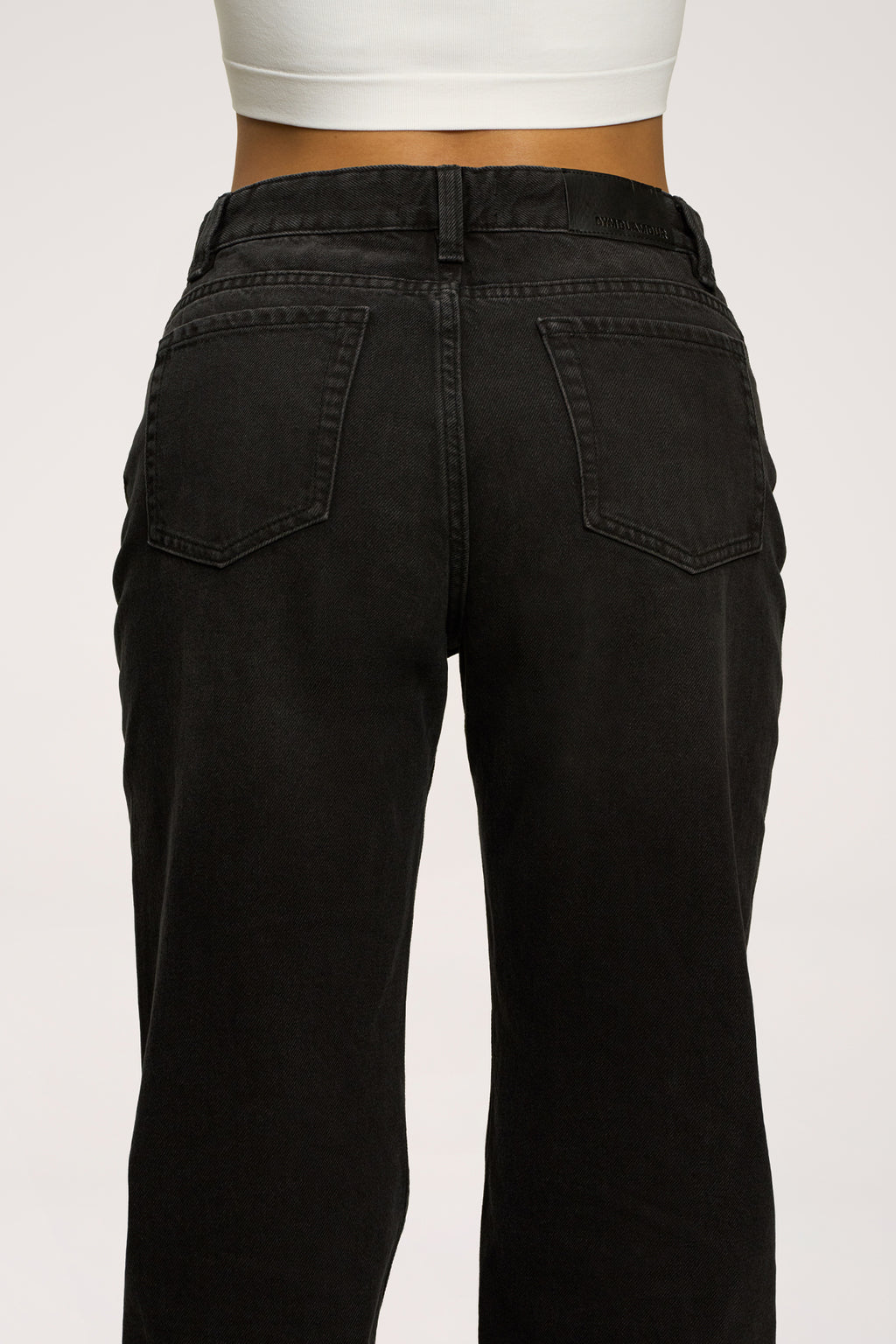 Wide relaxed farmer black