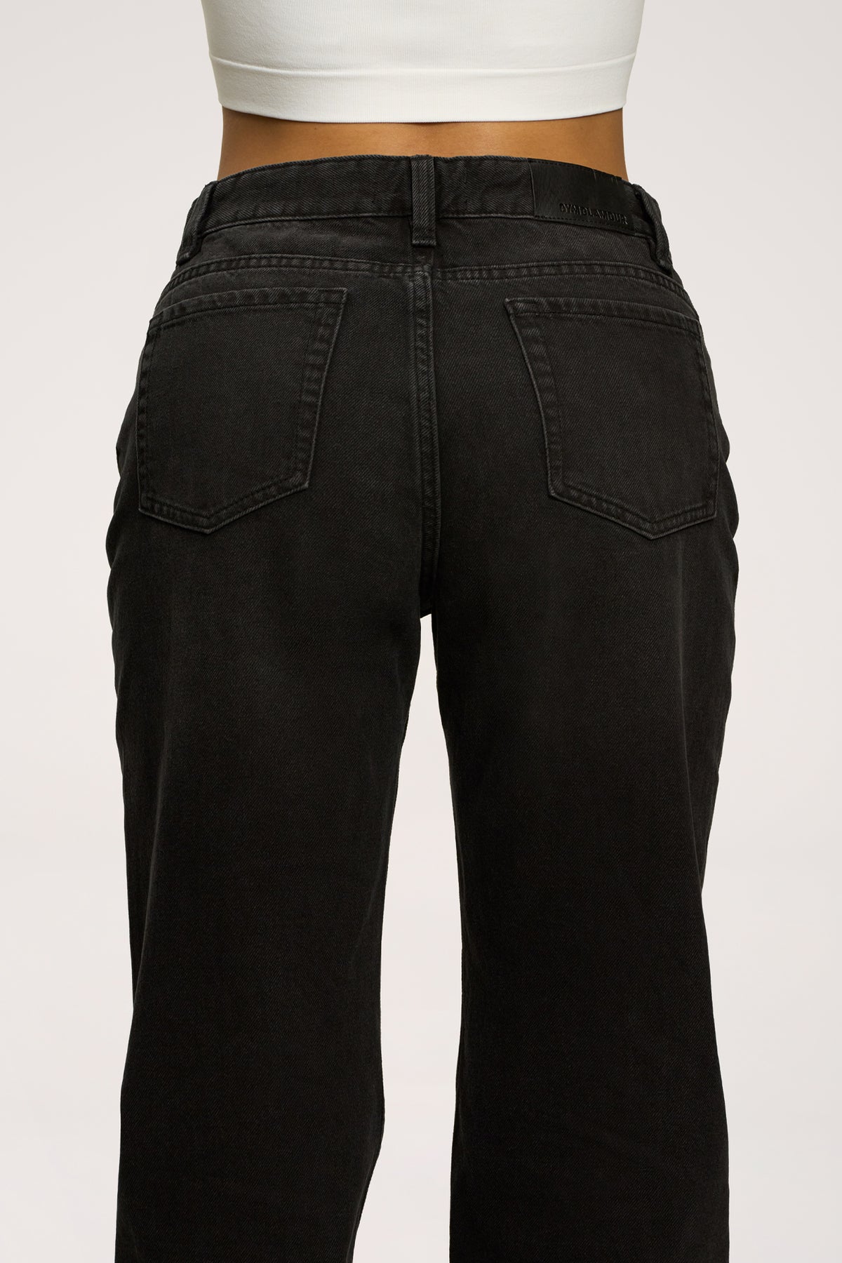Wide relaxed farmer black