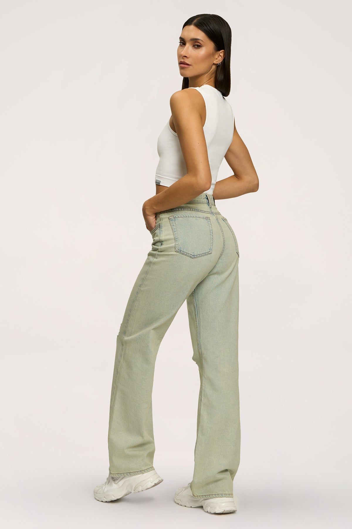 Wide relaxed farmer light green