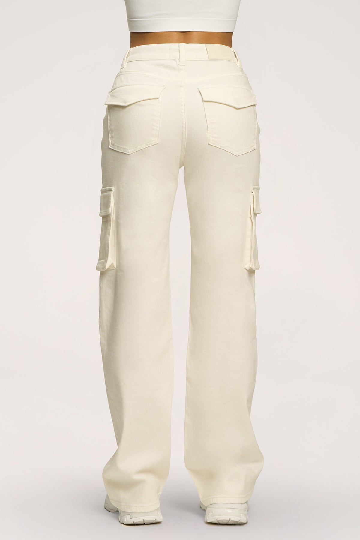 Cargo farmer off white