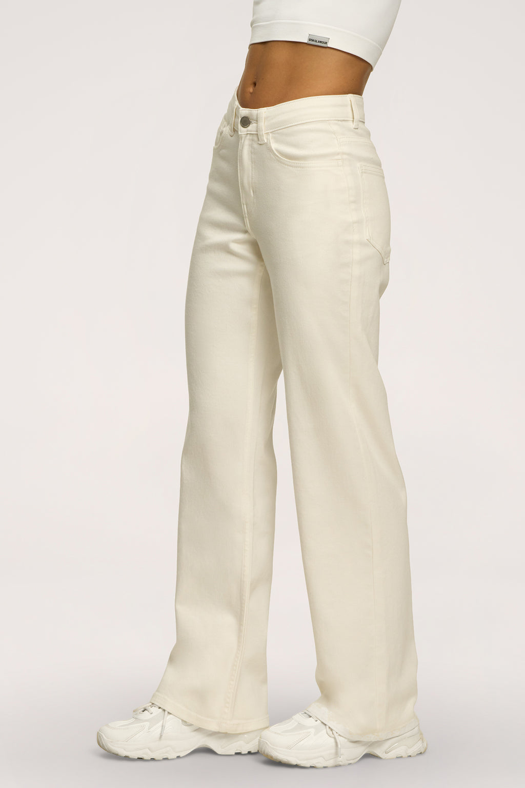 Alacsony derekú, bő szárú farmer off white