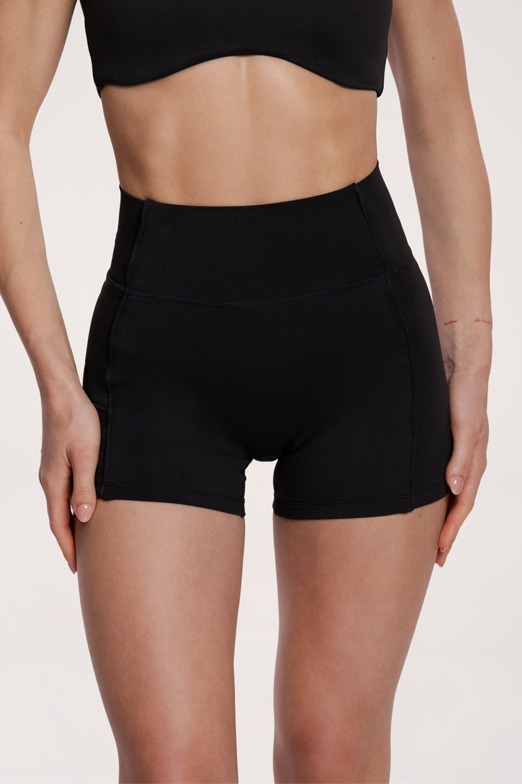 Pilates Era rövidnadrág era black