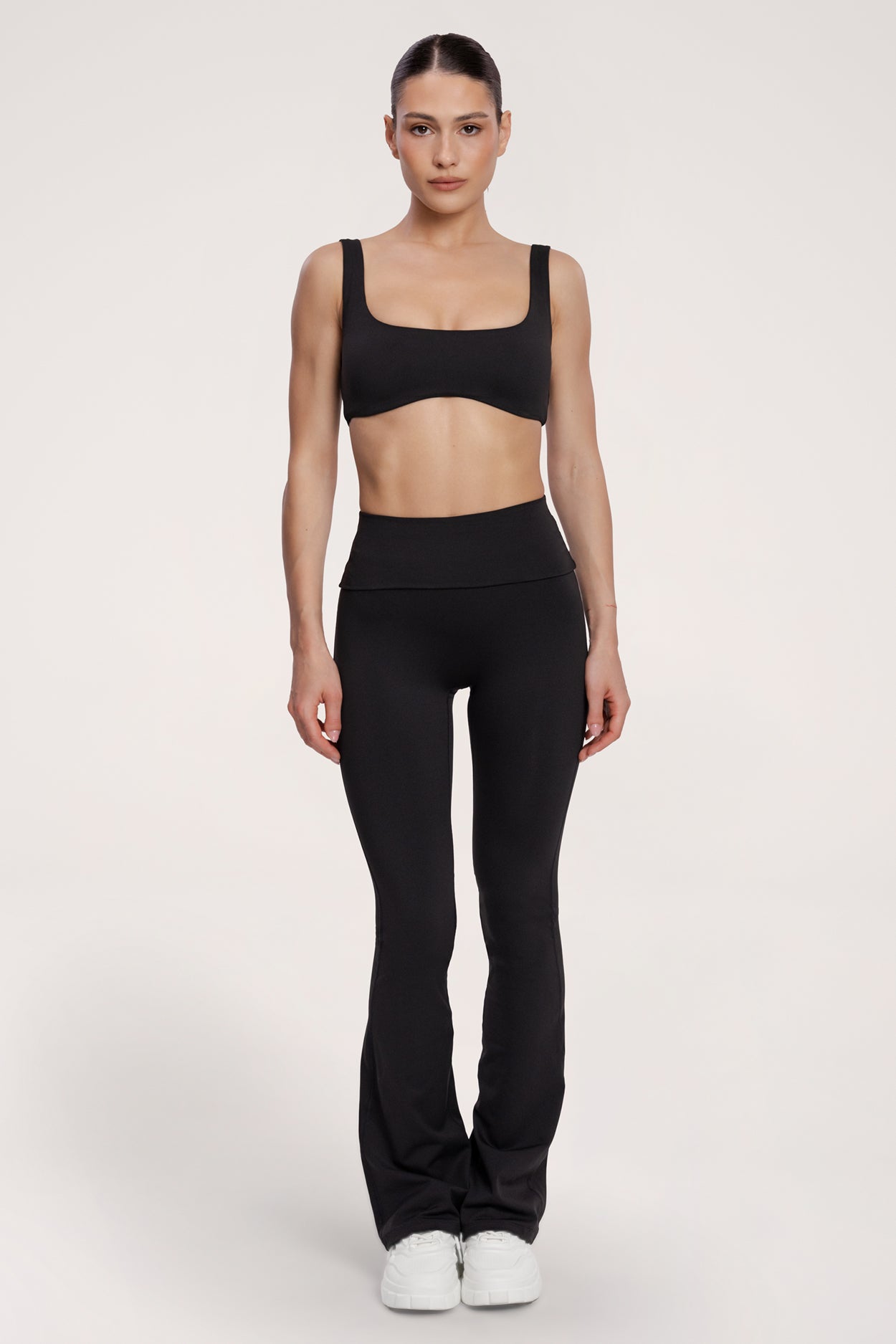 Pilates Era bő szárú nadrág black