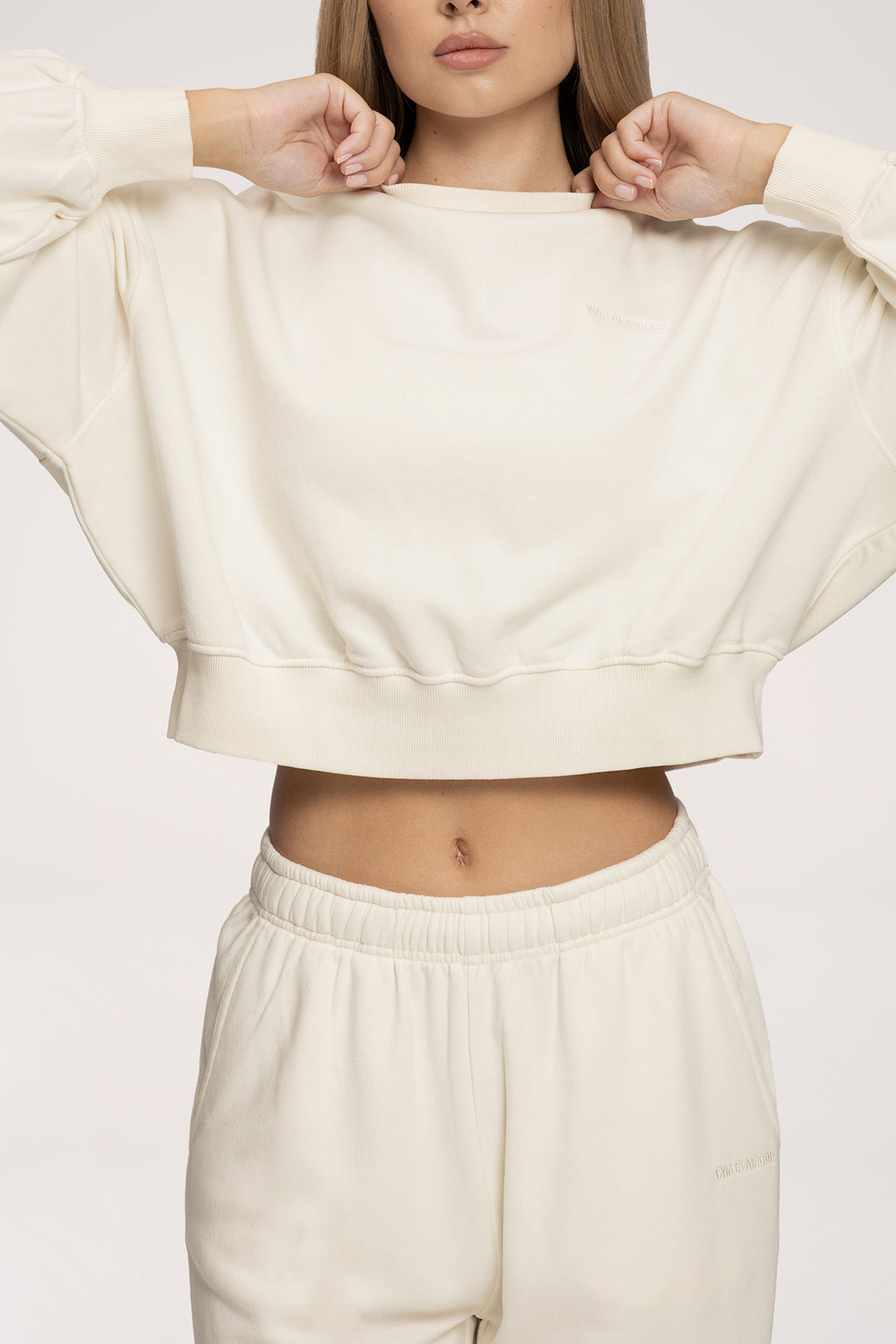 Easy pulóver off white