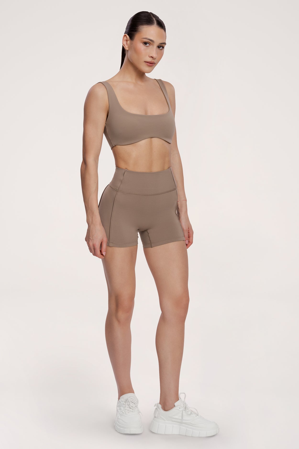 Pilates Era rövidnadrág warm beige