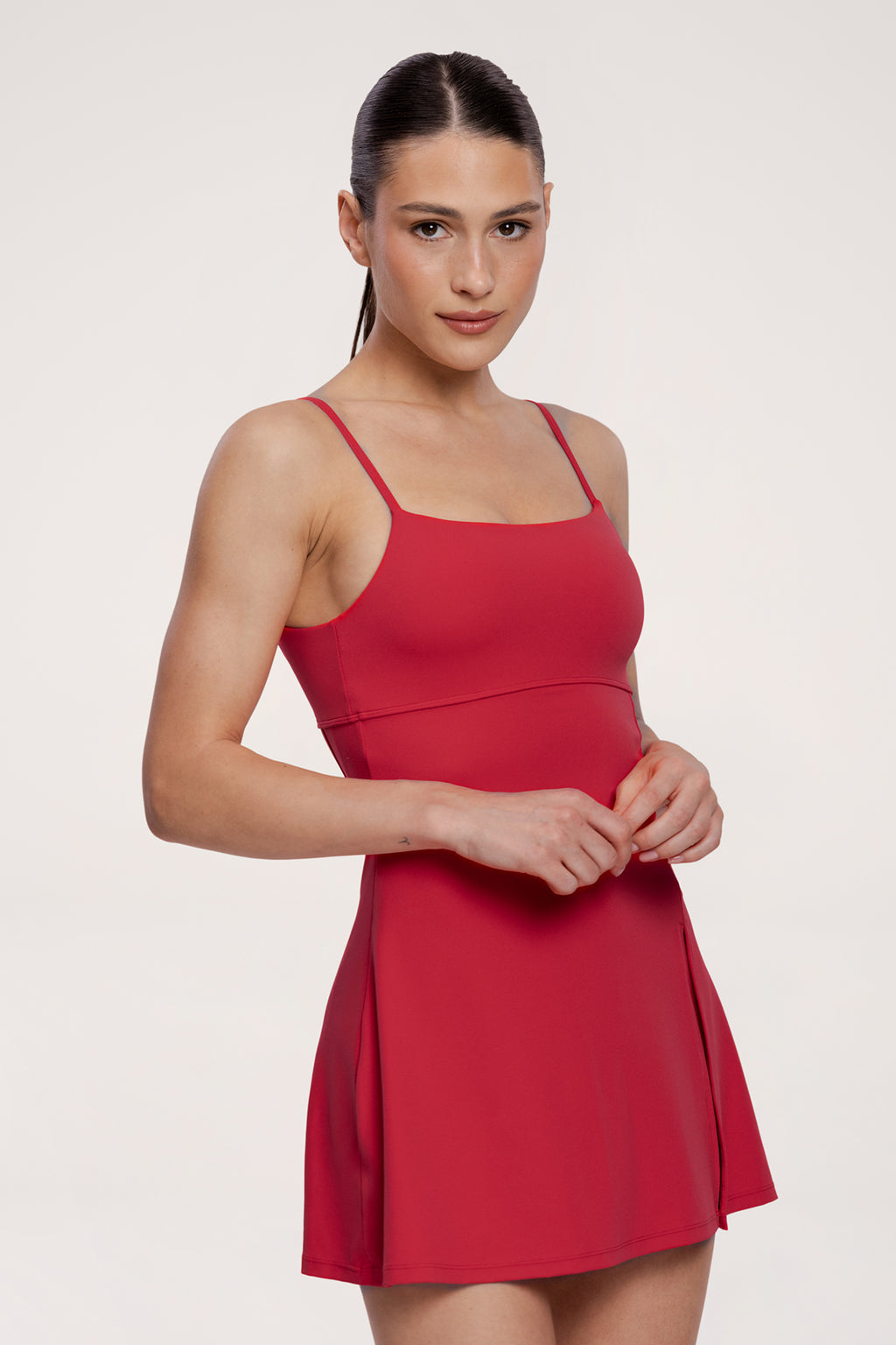 Court ruha red