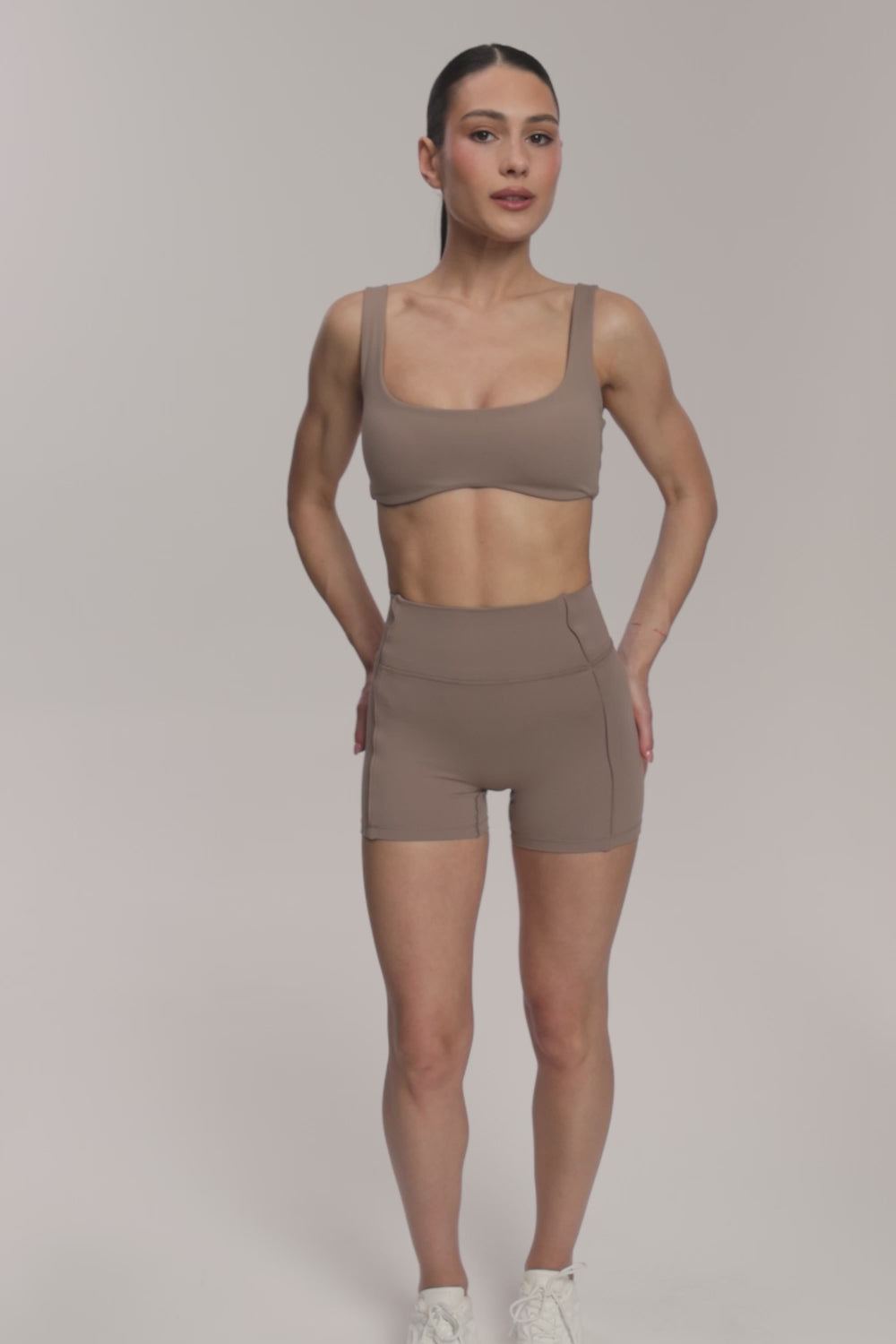 Pilates Era sportmelltartó warm beige