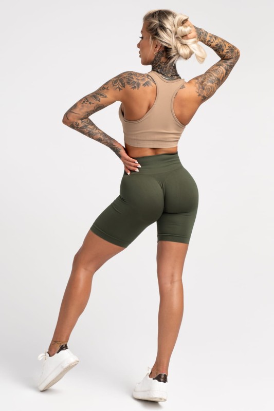 GymGlamour_3354-Edit_mini.jpg