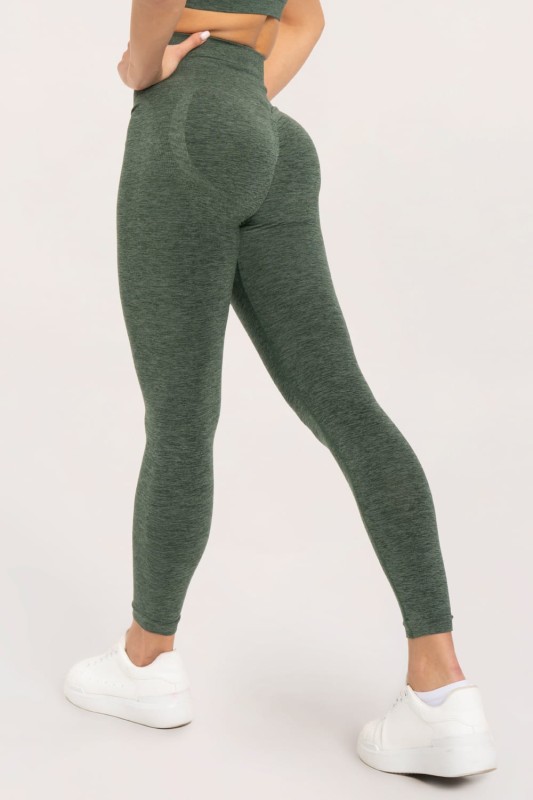 SEAMLESS__0021_24.12.18_GYM GLAM_3358.jpg