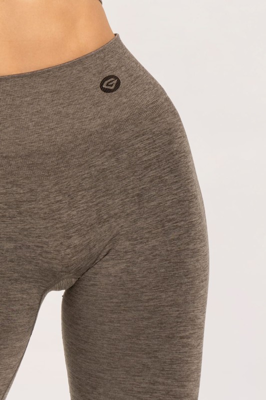 SEAMLESS__0060_24.12.18_GYM GLAM_2724.jpg