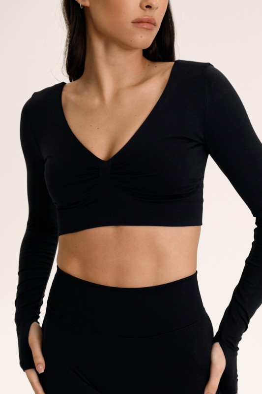 https://gymglamour.com/upload/video/BLACK_LONGSLEEVE.mp4